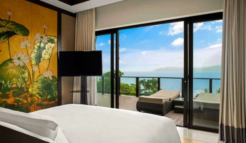 Banyan Tree Lang Co - Three Bedroom Seaview Pool Villa King Bedroom